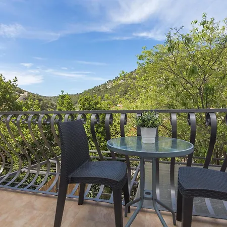 Mamma Mia Apartments-city Center *