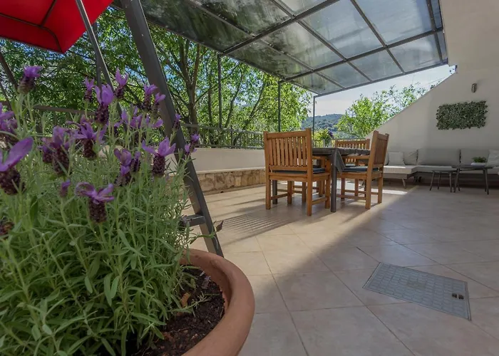 Mamma Mia Apartments-city Center Apartman Hvar Town