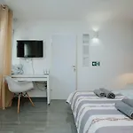 Mamma Mia Apartments-city Center Apartment *