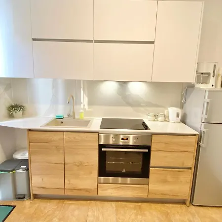 Mamma Mia Apartments-city Center Хвар