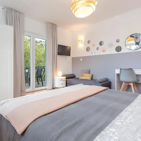 Mamma Mia Apartments-city Center Daire Hvar Town