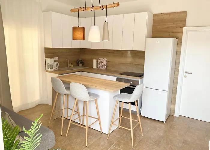 Апартаменты Mamma Mia Apartments-city Center Хвар