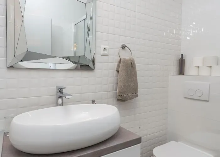 Mamma Mia Apartments-city Center * Хвар