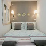 Mamma Mia Apartments-city Center * חוואר