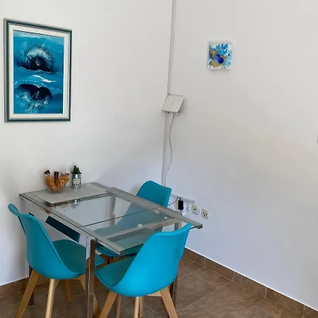 Mamma Mia Apartments-city Center Apartament *