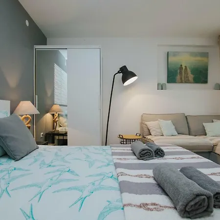 Mamma Mia Apartments-city Center Apartament